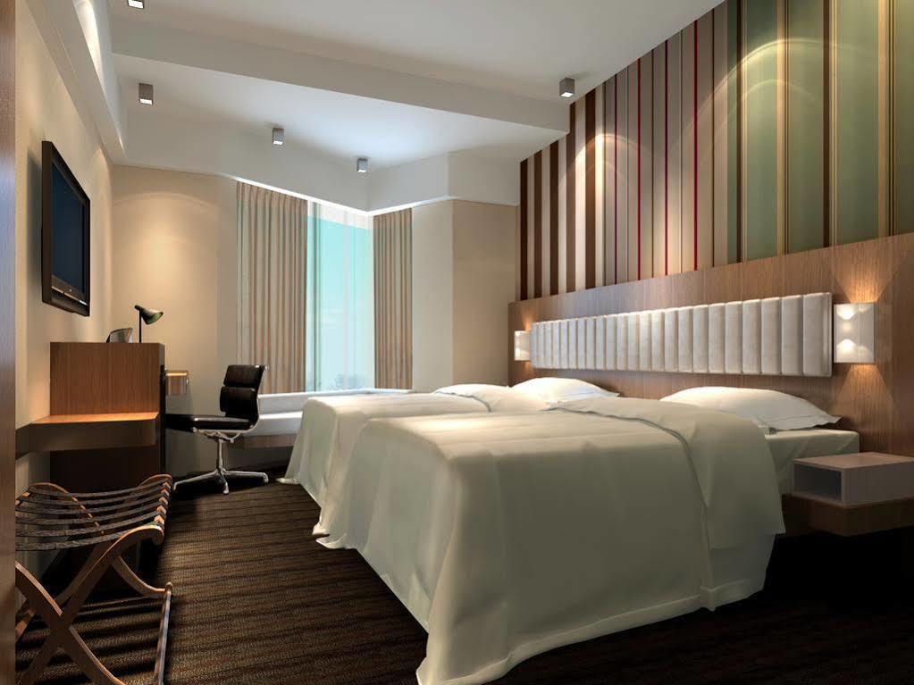 Holiday Inn Express Hong Kong Mongkok By Ihg Bagian luar foto