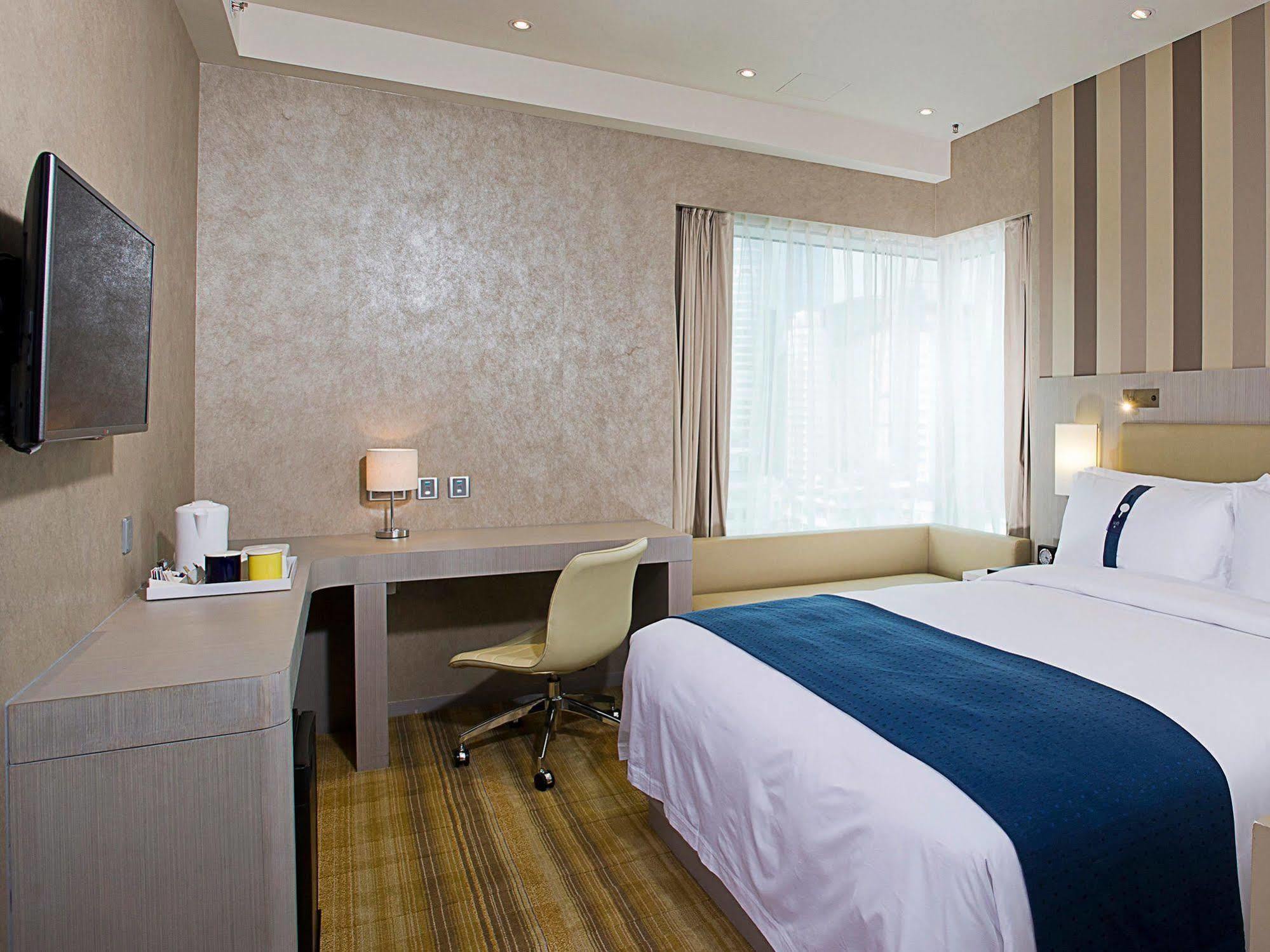 Holiday Inn Express Hong Kong Mongkok By Ihg Bagian luar foto